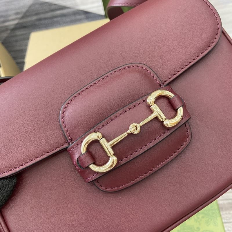 Gvc*1 horsebit bags
